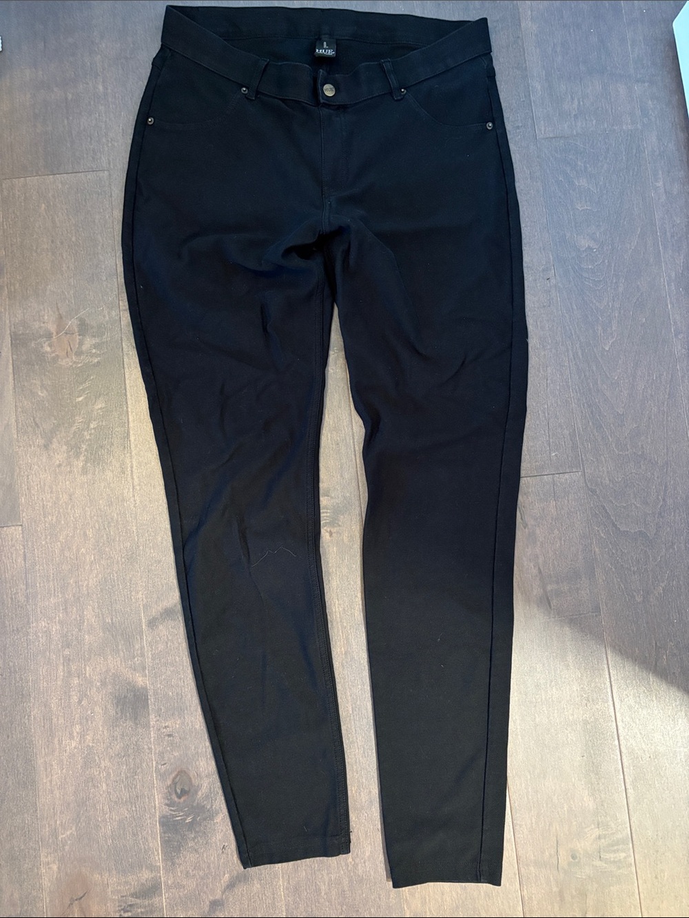 HUE Black Skinny Stretch Jeans